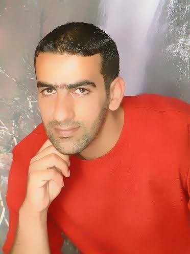 الأسير محمود عياد يدخل إضرابه المفتوح عن الطعام