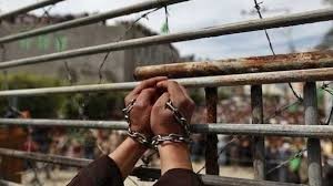 الأسير البرغوثي يعلق إضرابه عن الطعام