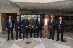 الأحمد يطلع رئيس مجلس النواب البحريني على تطورات القضية الفلسطينية