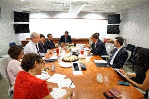 زملط: على الإعلام الأمريكي مساعدة الشعب الفلسطيني في التصدي لقوى تحول الصراع لديني