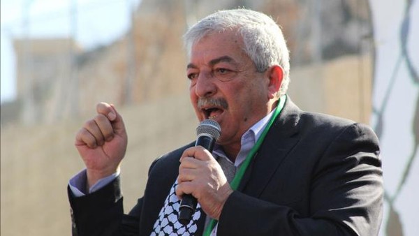 العالول يدعو حماس لحل اللجنة الإدارية والشروع في ترتيب البيت الفلسطيني 