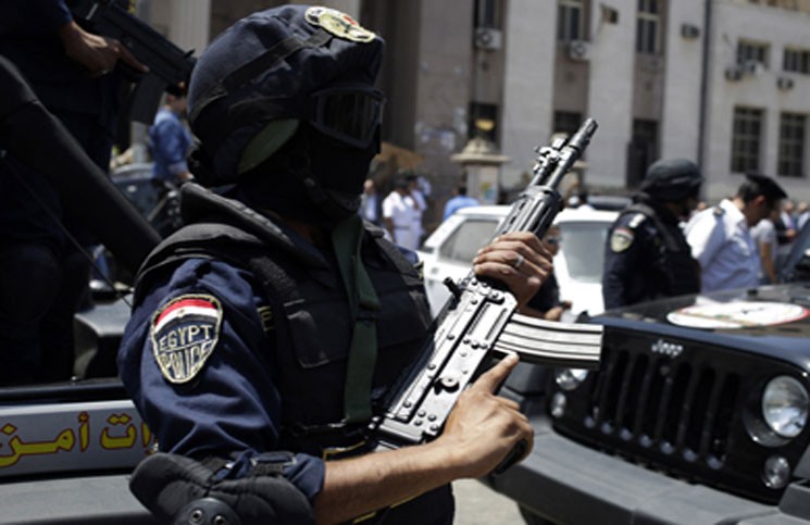 بالصور: الداخلية المصرية تُعلن استهداف عناصر متهمة بتفجير دير الأنبا