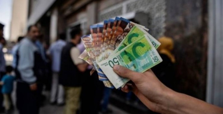 مالية غزة تُصدر تنويها هاما بشأن رواتب موظفي غزة