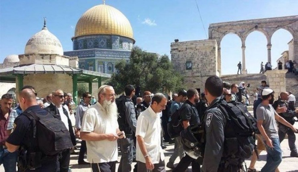 "الخارجية والمغتربين" تُدين التصعيد "الإسرائيلي" الأخير ضد المقدسات