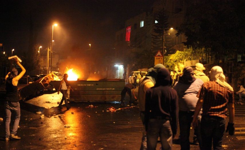اعتقال شابين أحدهما مصاب ودهس ثالث خلال مواجهات شرق طولكرم