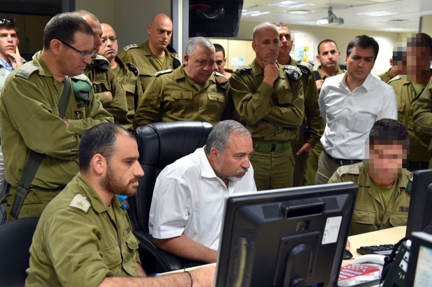 ليبرمان: الكرة حالياً في ملعب حماس 