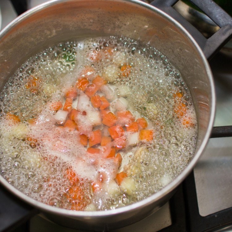 أطعمة تفقد قيمتها عند سلقها