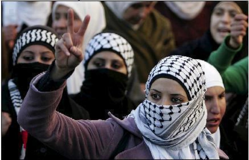مناقشة تمكين المرأة اقتصاديًا مغ خبيرة أمريكية برام الله