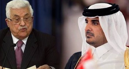 عباس يتلقى اتصالاً هاتفياً من أمير قطر