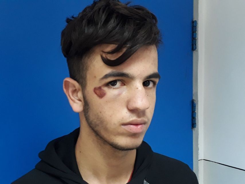 الاحتلال يفرج عن فتى مقدسي 