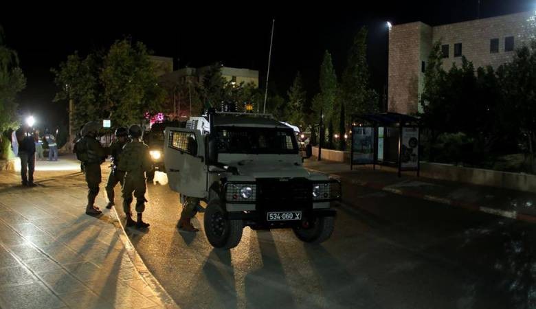 قوة إسرائيلية خاصة تختطف شابًا من أبو ديس