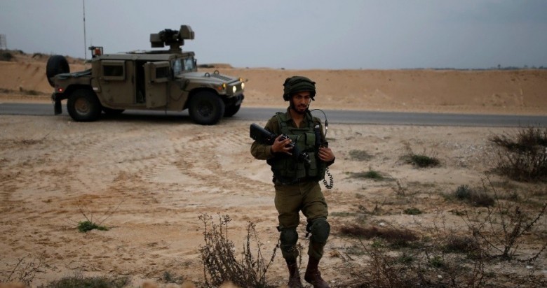 الاحتلال يكشف تفاصيل جديدة حول حادثتي القنص على حدود غزة