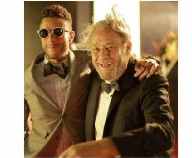 بعد الهجوم على ألفاظ ابنه البذيئة.. فاروق الفيشاوي يخرج عن صمته ويرد!