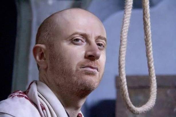 مصطفى الخاني ينتحر