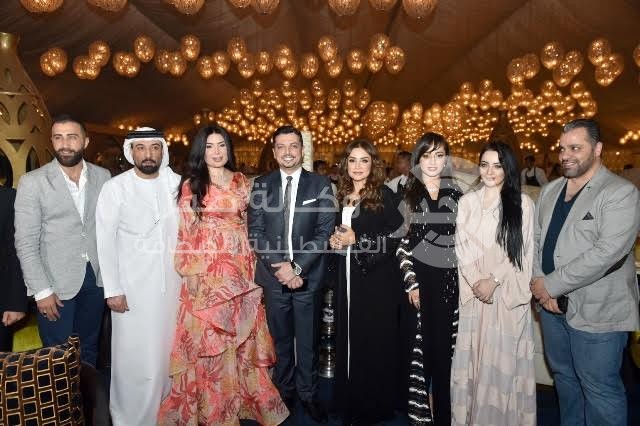 مأدبة سحور لنجوم الفن في دبي