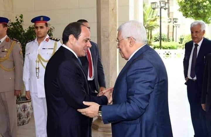 مصر تُطالب بوقف التصعيد في الأراضي الفلسطينية وتُعلن تأييد الرئيس عباس