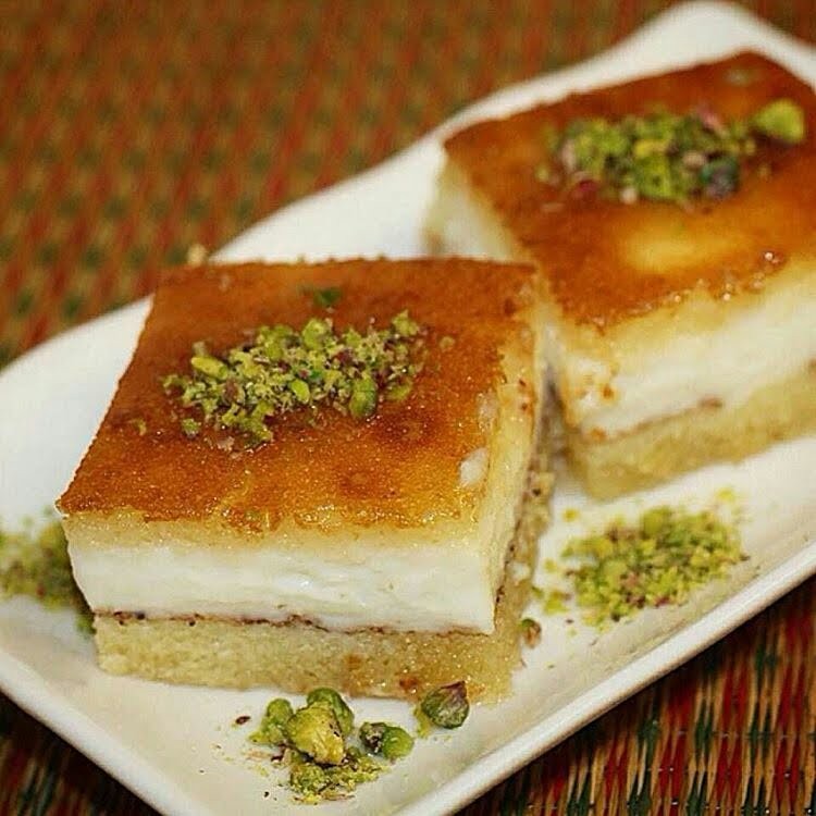 طريقة تحضير بسبوسة بالمهلبية على الطريقة المصرية