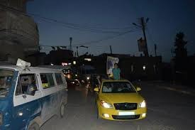 مسيرة مركبات تجوب في شوارع طوباس دعماً للأسرى