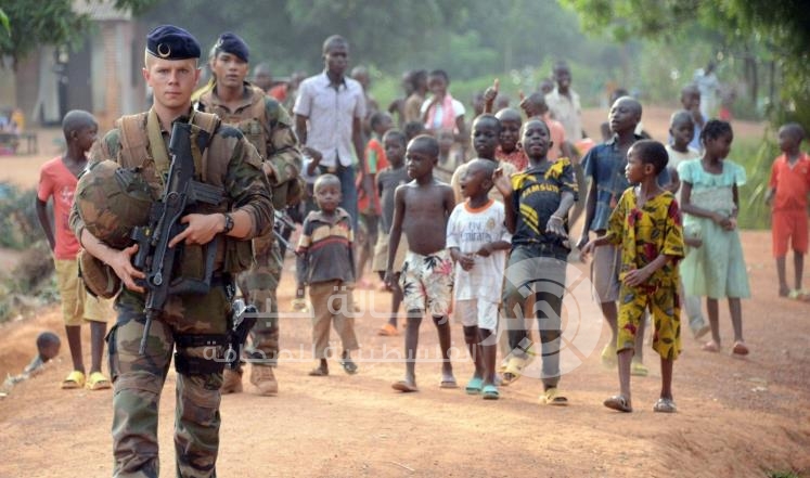 اتهامات لفرنسا بتأخير التحقيق مع جنودها مغتصبي الأطفال