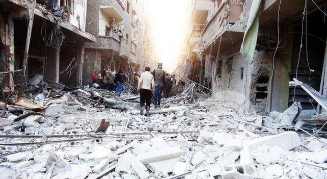 منظمة التحرير: أخرجنا ٤٠٠ عائلة من اليرموك