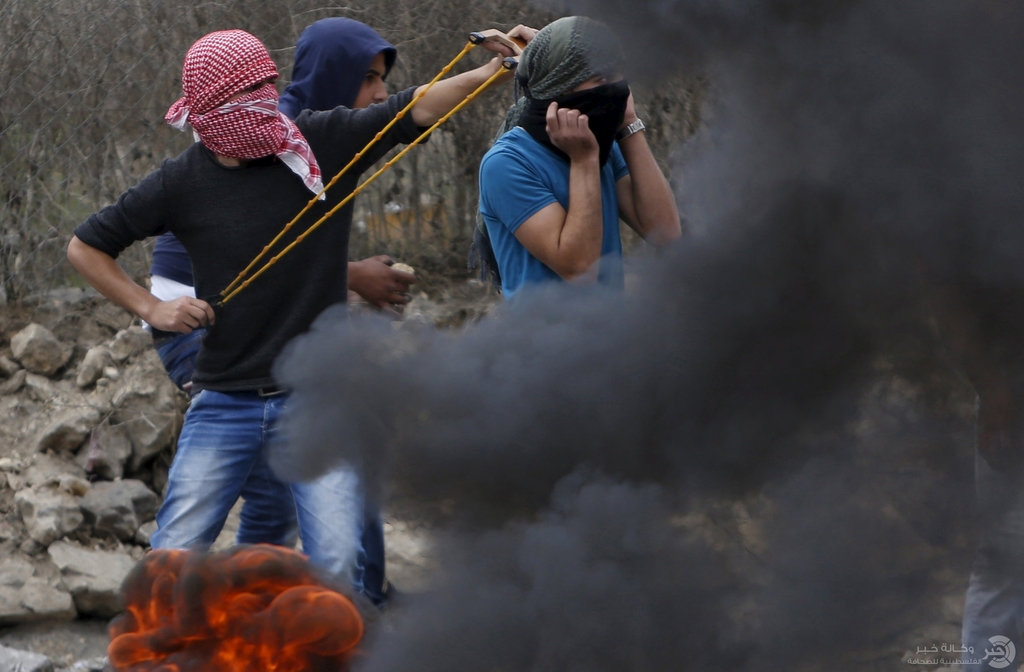 ضابط إسرائيلي: بدون حل سياسي الهبة لن تتوقف