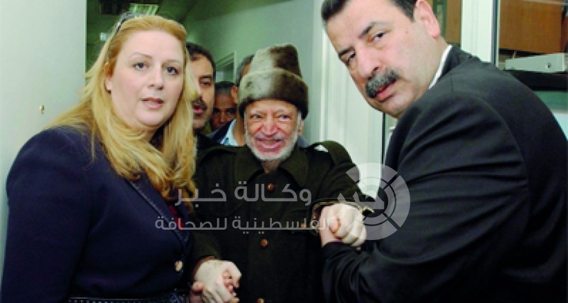 سهى عرفات تستنكر إنهاء فرنسا التحقيقات في وفاة زوجها