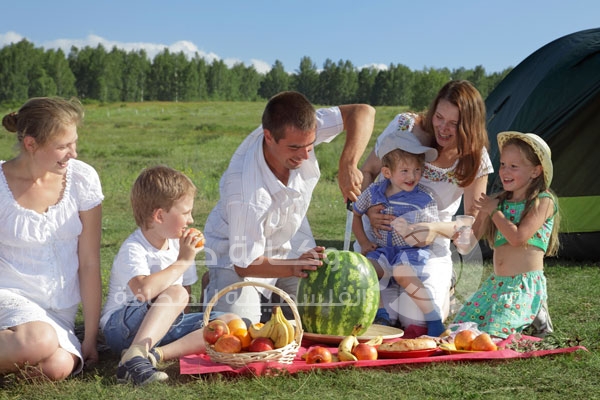 لن يكون فصل الصيف ممتعاً إذا ما أمضيناه في الفراش نتيجة الإصابة بالأمراض أو المشاكل الصحية