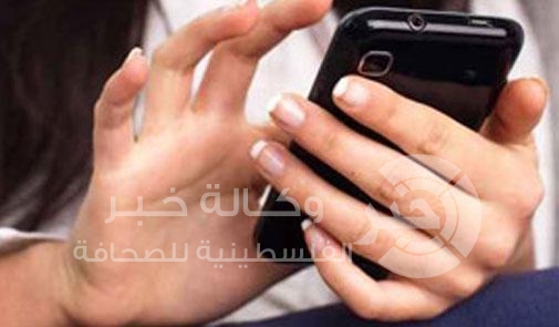 ماذا يحدث لجسمك عند ترك الهاتف المحمول معك أثناء النوم