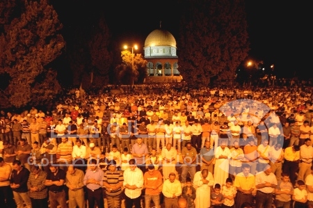 في اليوم الأول لشهر رمضان ا لفضيل ... عصابات المستوطنين يقتحمون الاقصى