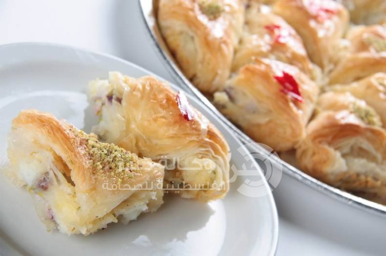 بالصور ...كولاج بالقشطة