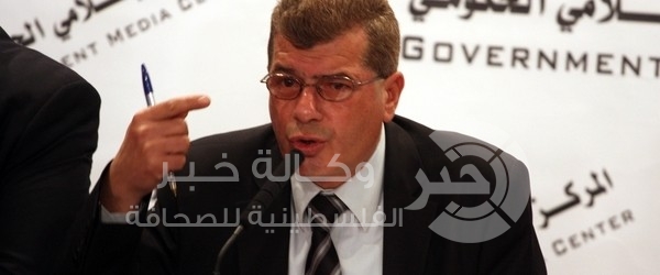 الرئيس يصادق على نظام عمل هيئة شؤون الأسرى والمحررين