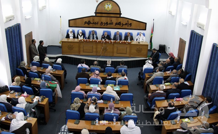 الغول : استقالة عباس وآخرين "مسرحية مكشوفة"