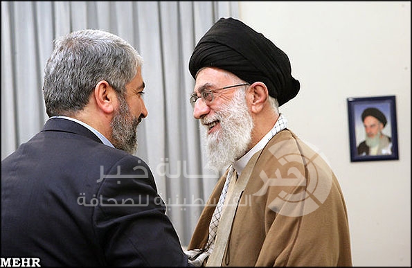 موقع مقرب من الحرس الثوري الايراني يشن هجوماً عنيفاً على مشعل وحماس