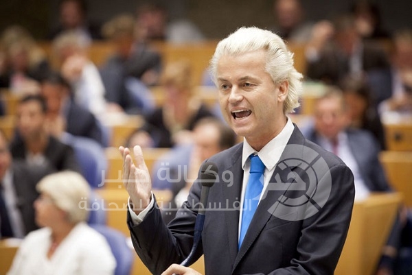 النائب الهولندى يعرض الرسوم المسيئة عن النبى "محمد" على التلفزيون و"خبر" تستنكر