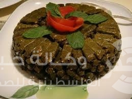 طريقة تحضير ورق عنب مع فخد الخروف 