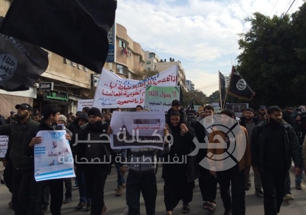 التيار السلفي لحماس :"الديان لا يموت والبادئ أظلم"