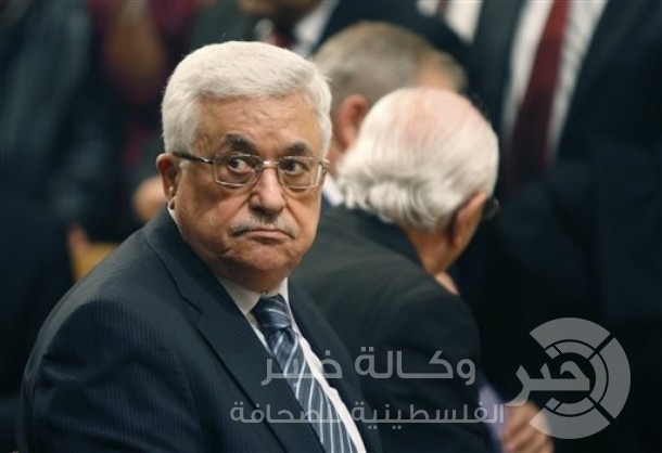 يعاني من اليأس والكاّبة ..لوفيغارو: سياسة عباس فشلت ونهاية مسيرته اقتربت