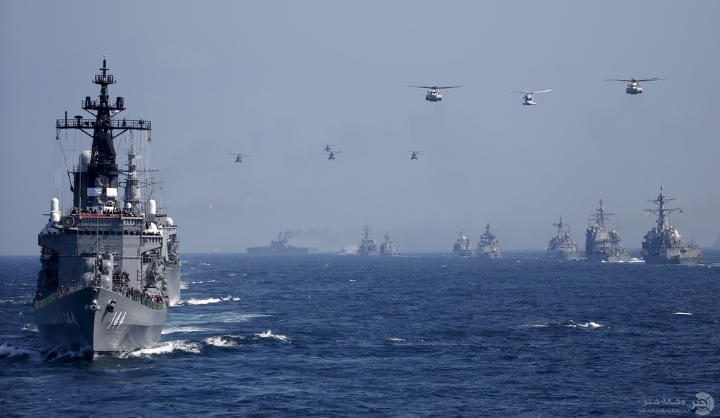 اليابان تستعرض قوتها البحرية