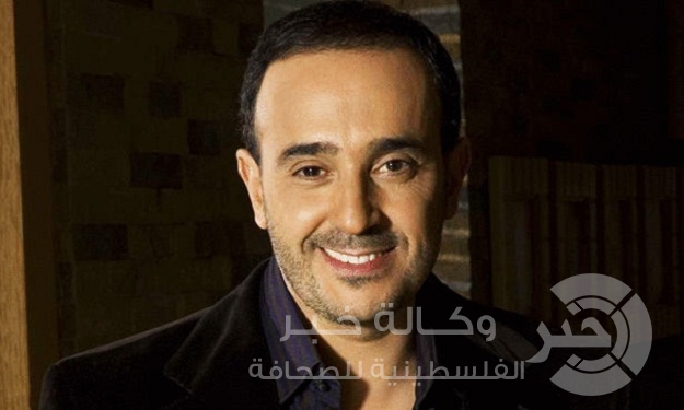 بالصور: صابر الرباعي يحيي حفل بقرطاج بحضور زوجته وأمه