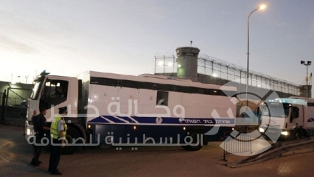 إدارة عسقلان تنقل عدد من الأسرى إلى سجن النقب