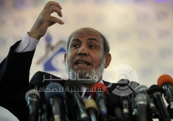 الزهار:حصار غزة سيكسر ولنا ألف وسيلة لذلك