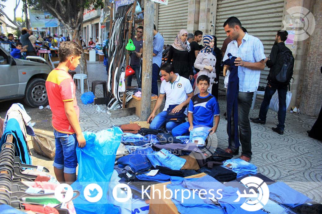 بالصور : أجواء عيد الفطر في غزة رغم الألم والحصار