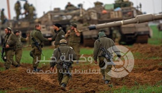 مناورات إسرائيلية عسكرية على حدود غزة