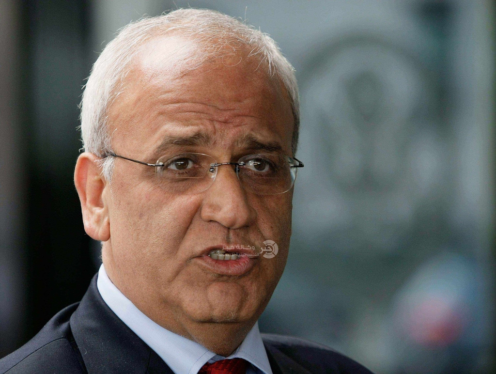 عريقات ينفي وجود اتصالات سرية مع الجانب الإسرائيلي