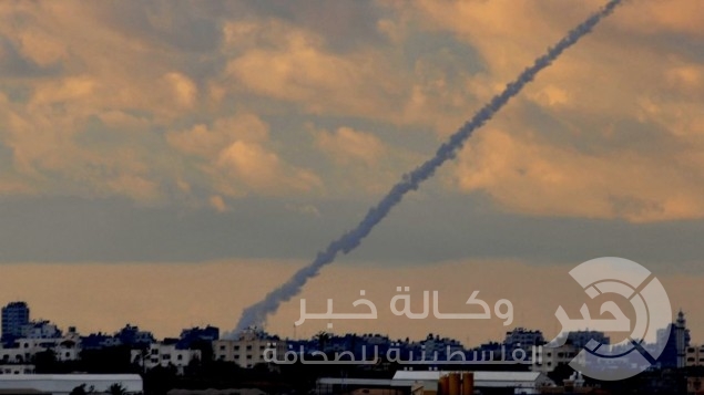 الاحتلال: رصدنا تجربة صاروخية جديدة للقسام