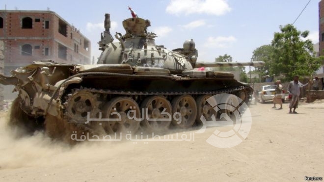 التحالف بقيادة السعودية يستأنف هجماته الجوية في اليمن