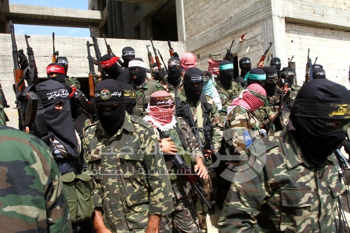 العفو الدولية تتهم الفصائل الفلسطينية بالاستخفاف بأرواح المدنيين وارتكاب مجازر حرب