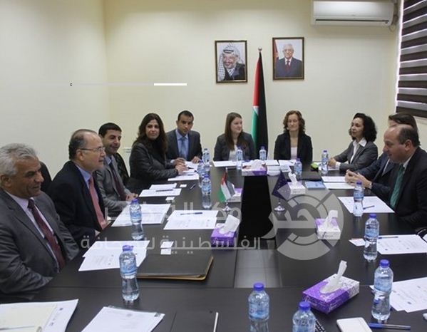 فلسطين تحضر للانضمام لمنظمة التجارة العالمية