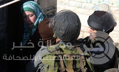 الاحتلال يعتقل مواطنة من "بيت لحم"