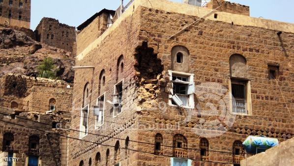 مقتل مدنيين بقصف للحوثين على تعز